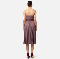 Abito midi in fresco lana mélange con gonna plissé e cintura