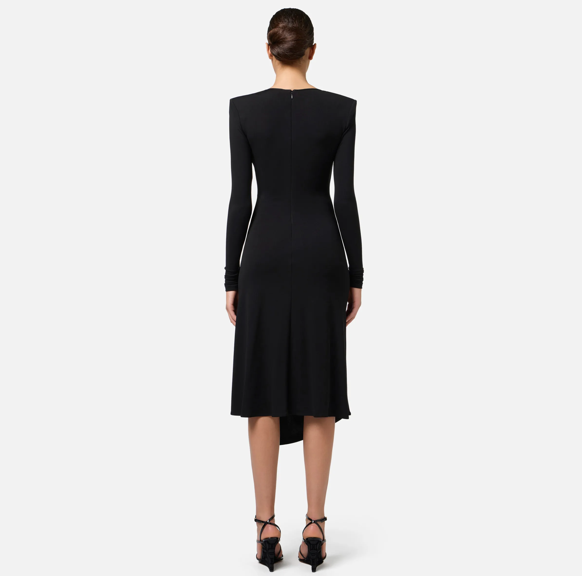 Abito midi in jersey drappeggiato con collana