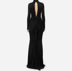 Abito red carpet in jersey drappeggiato con collana