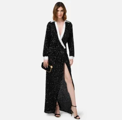 Abito red carpet in paillettes con inserti in raso