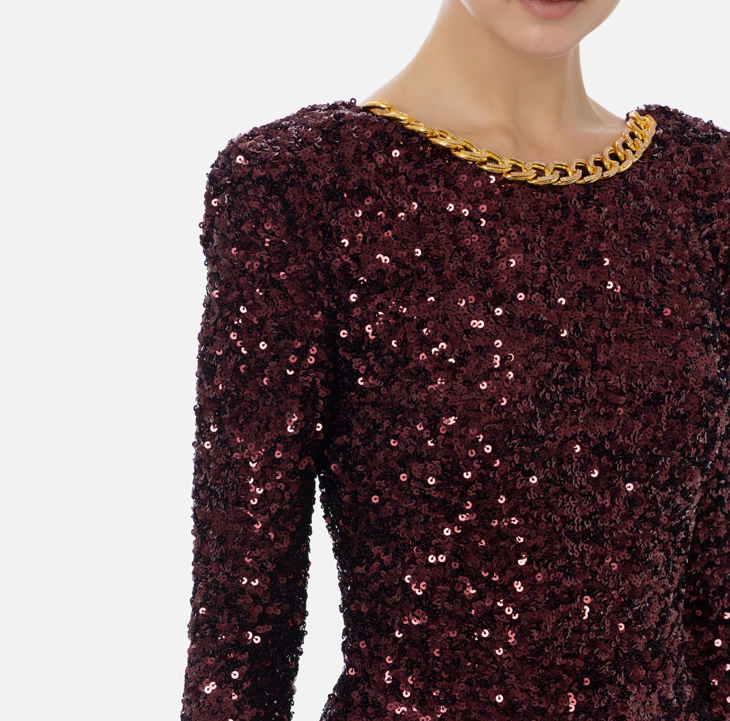 Abito red carpet in paillettes con catena e strass