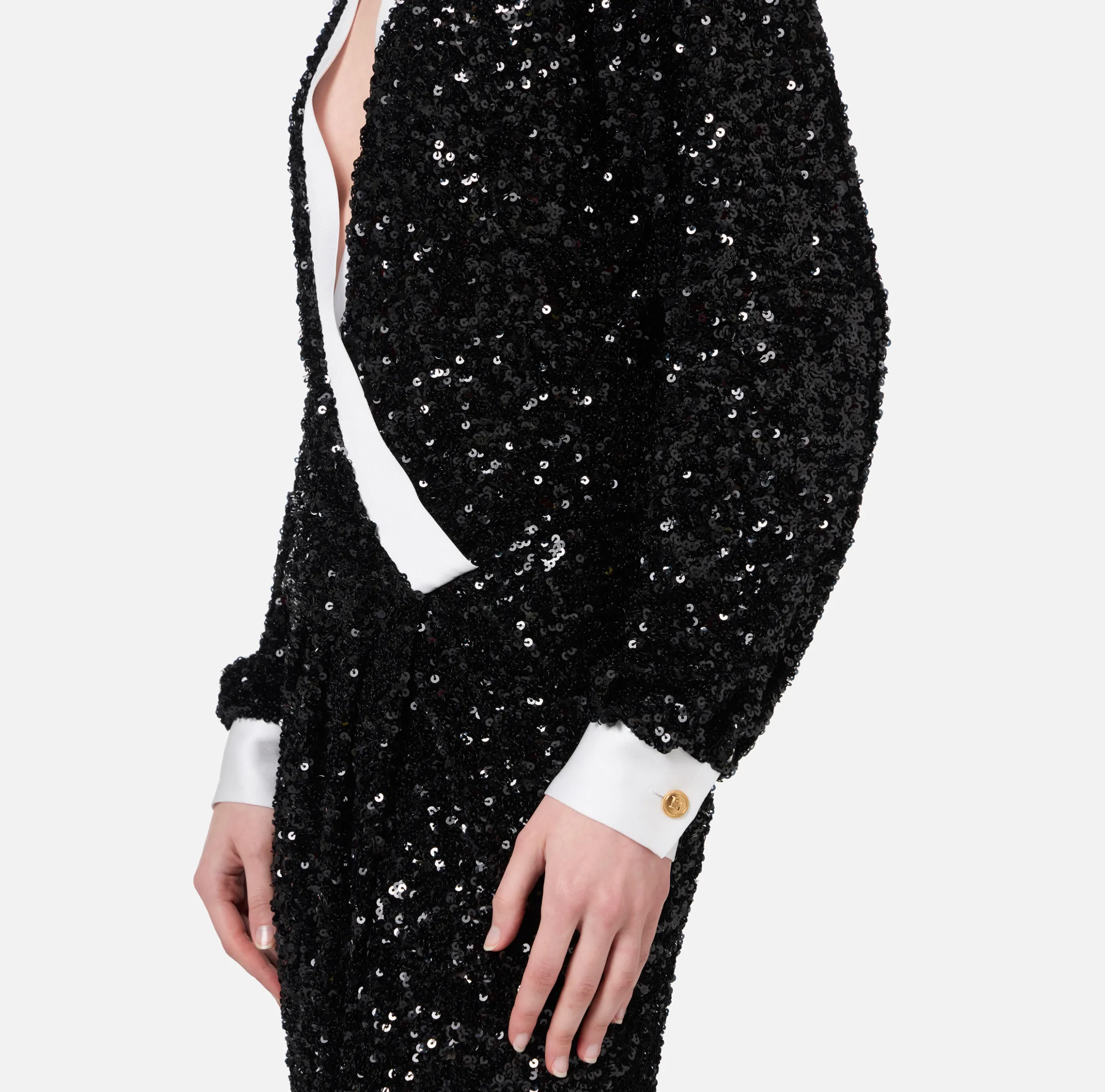 Abito red carpet in paillettes con inserti in raso
