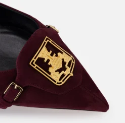 Ballerina in camoscio con patta scudetto