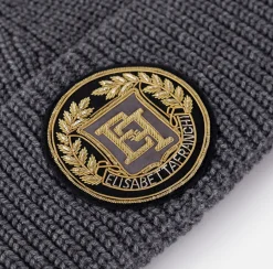 Beanie in lana con patch logo