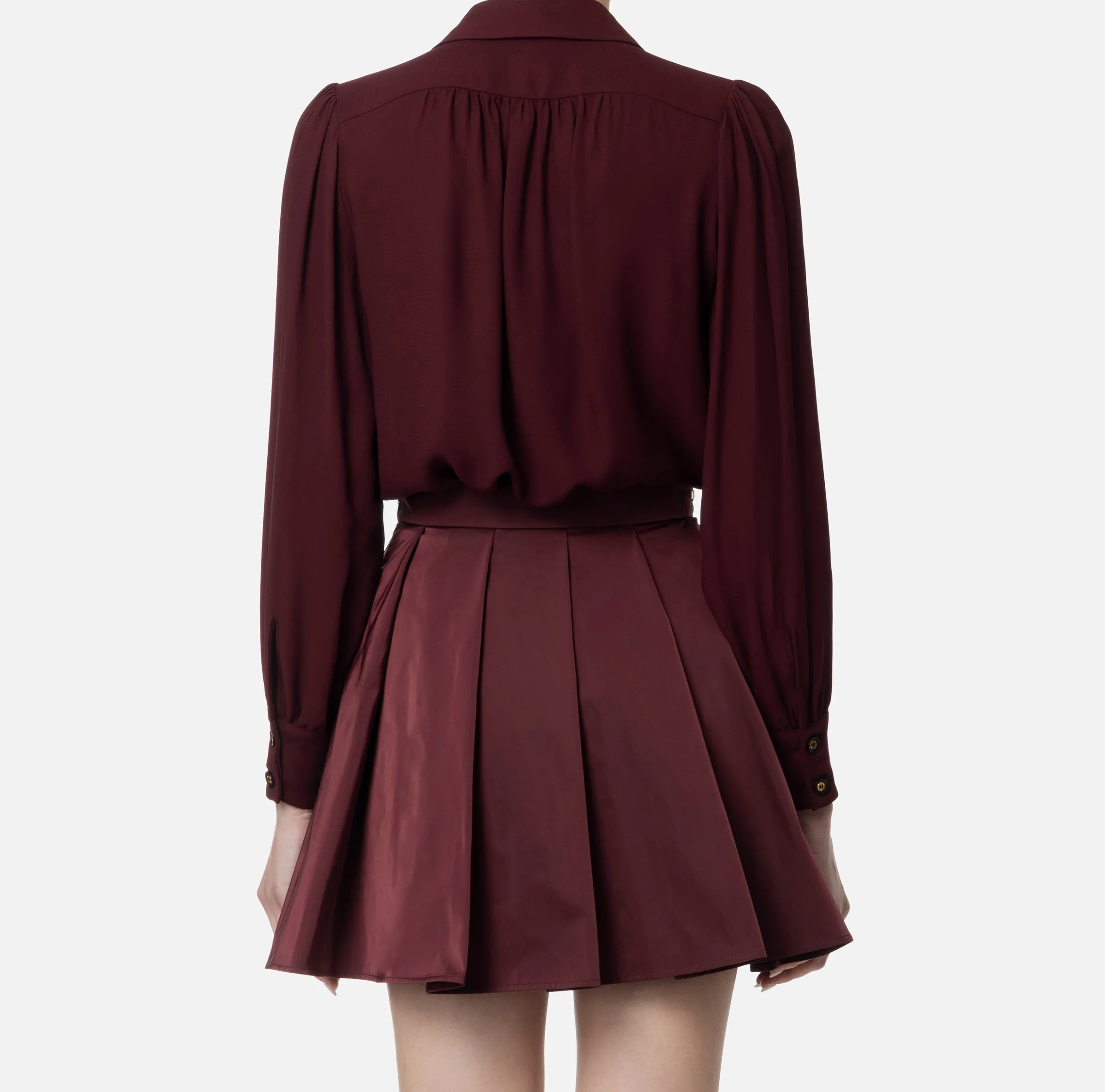 Blusa in georgette con charms collana