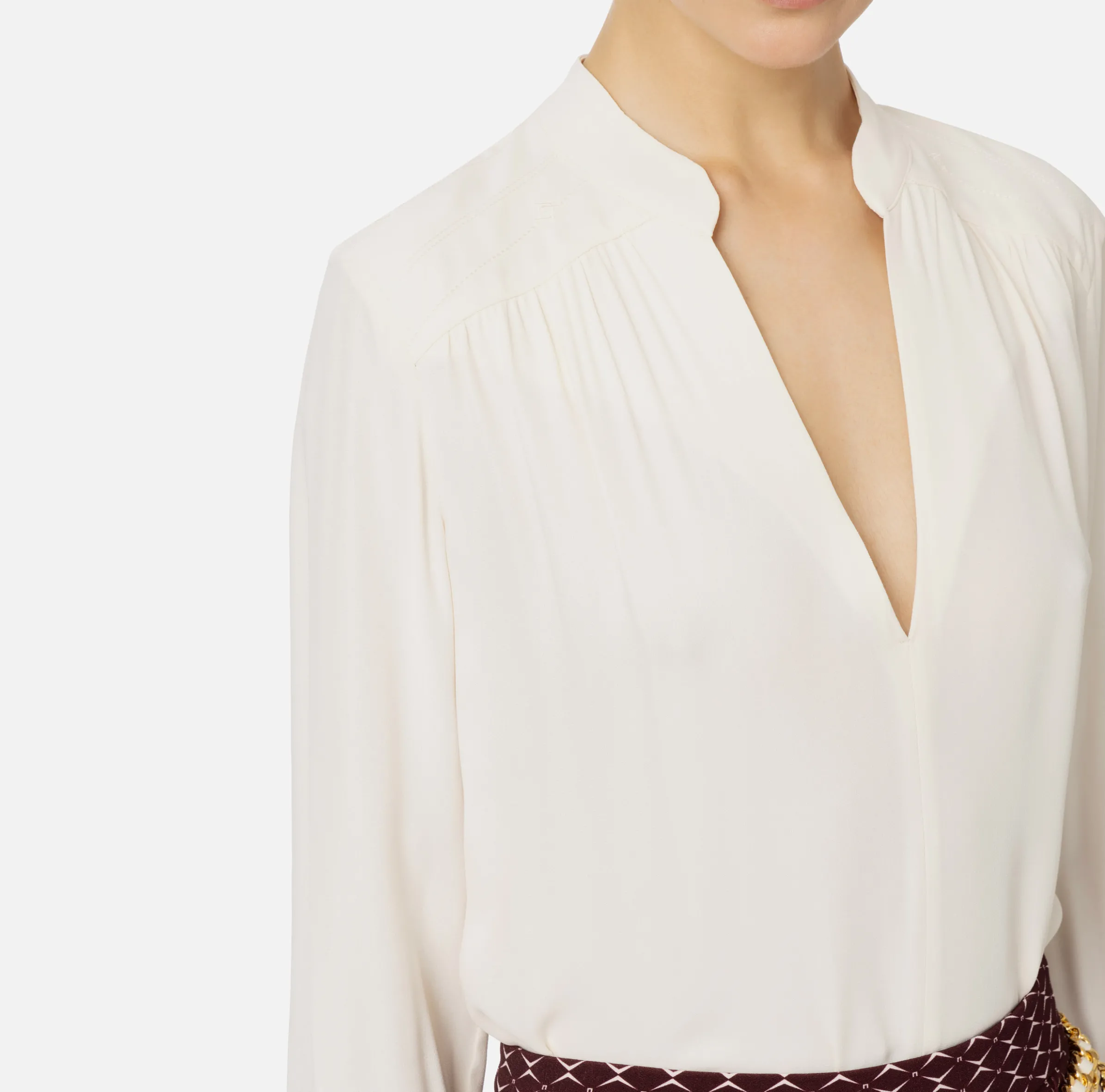 Blusa in georgette con pattern a righe