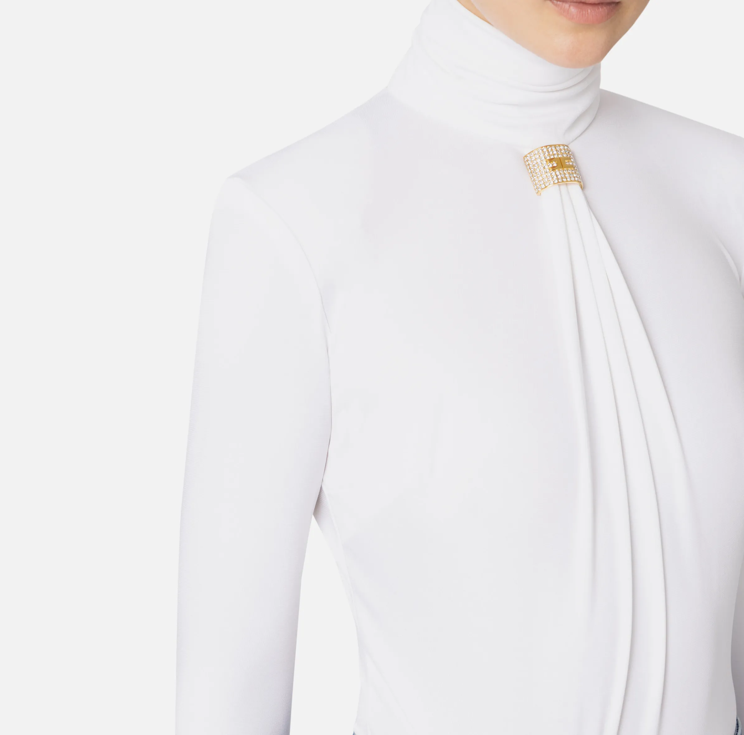 Body in jersey con drappeggio e placca logo