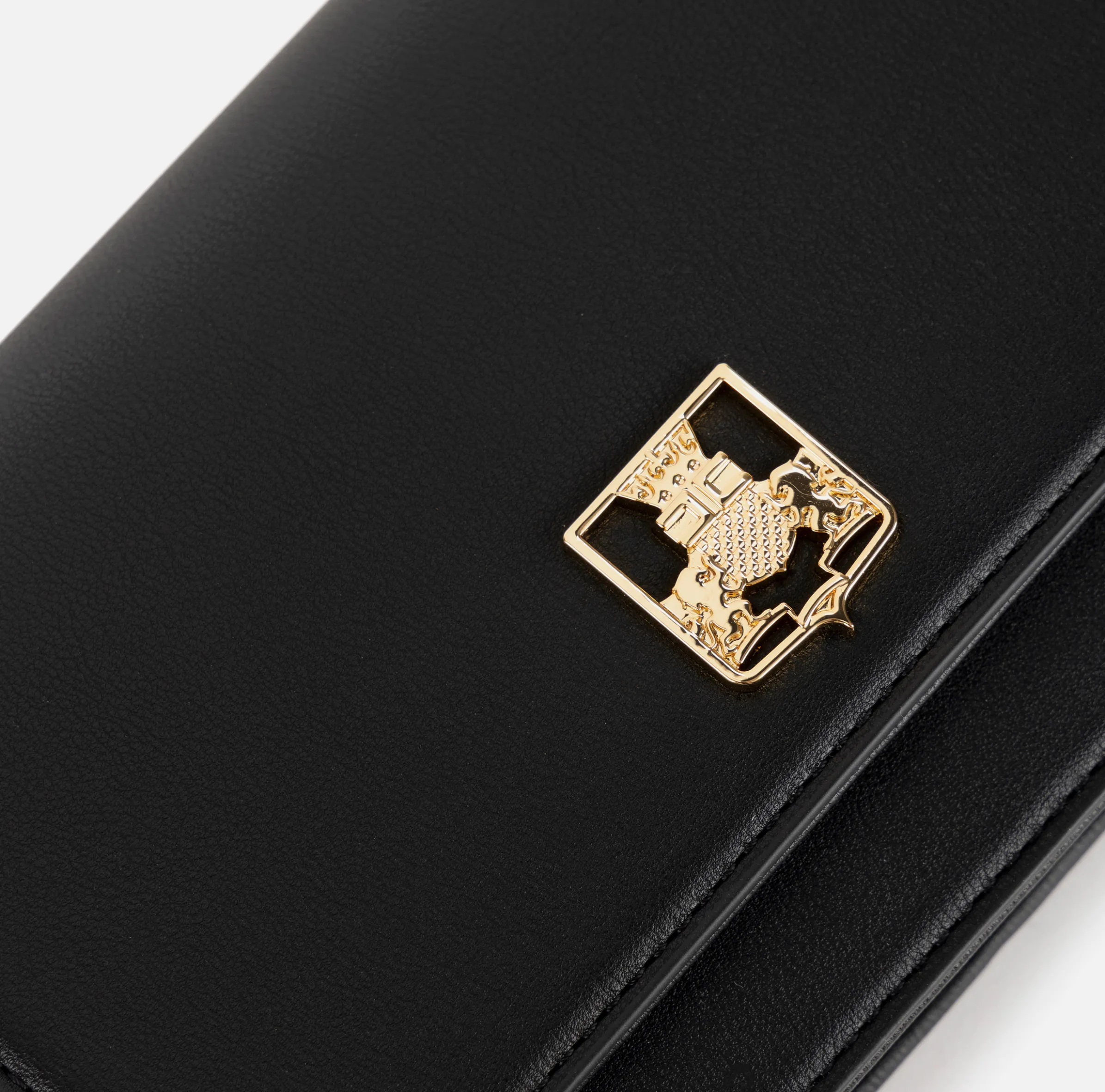 Borsa a tracolla in materiale sintetico con placca logo