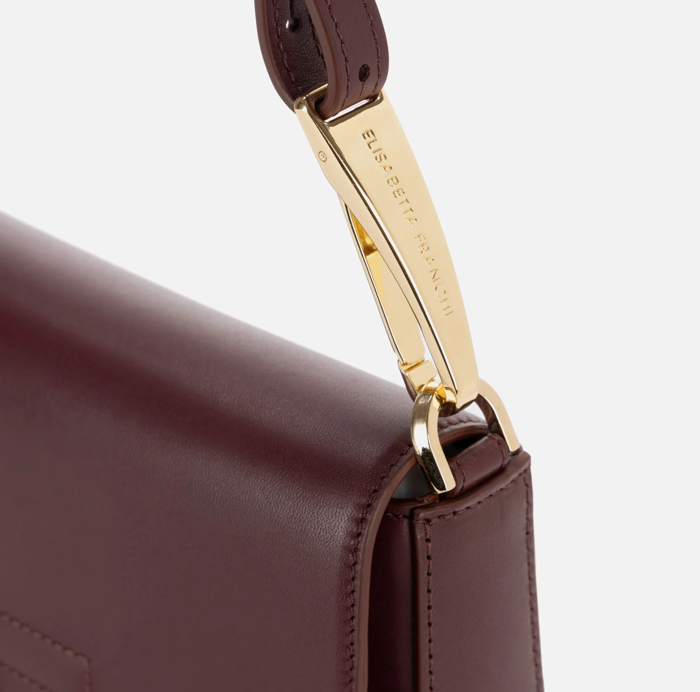 Borsa a tracolla in pelle con logo embossed