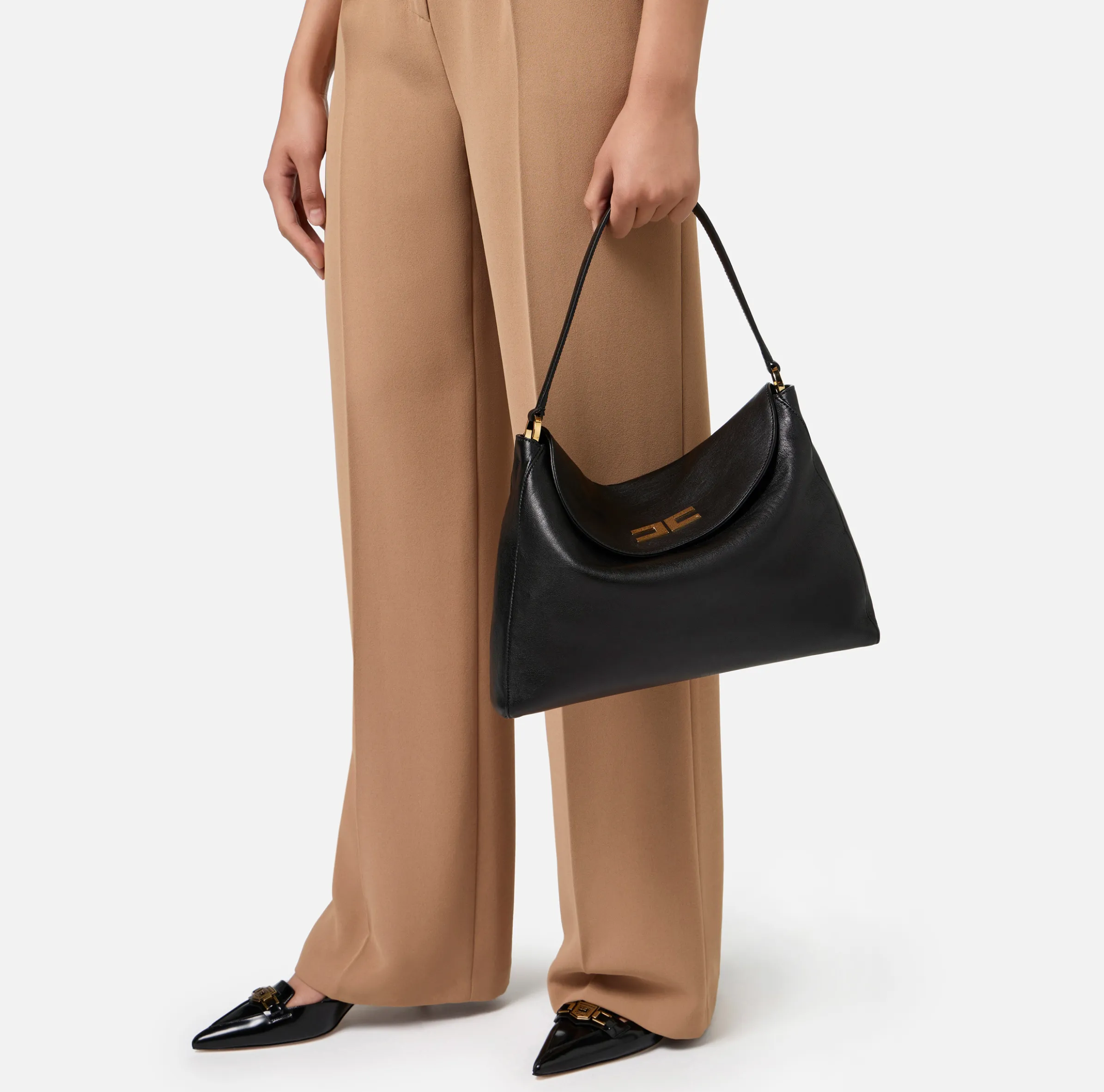 Borsa hobo Avenue Bag media