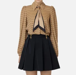 Camicia cropped in georgette stampa rombo con foulard