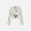 Camicia cropped in georgette stampa rombo con foulard