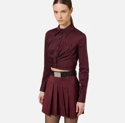 Camicia cropped in popeline stretch con drappeggio