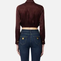 Camicia cropped in raso jacquard con foulard