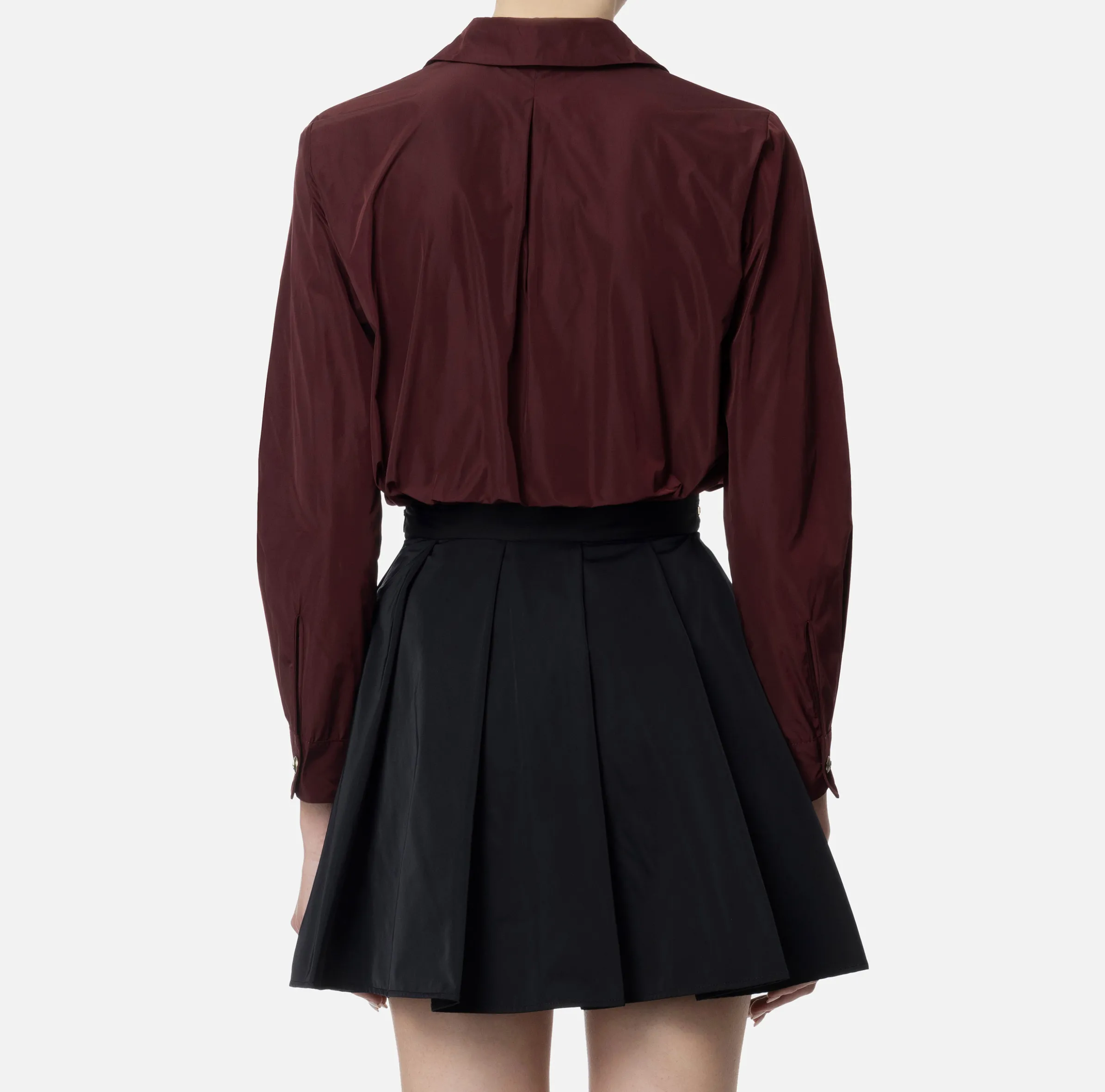 Camicia dritta in nylon tecnico con cravatta