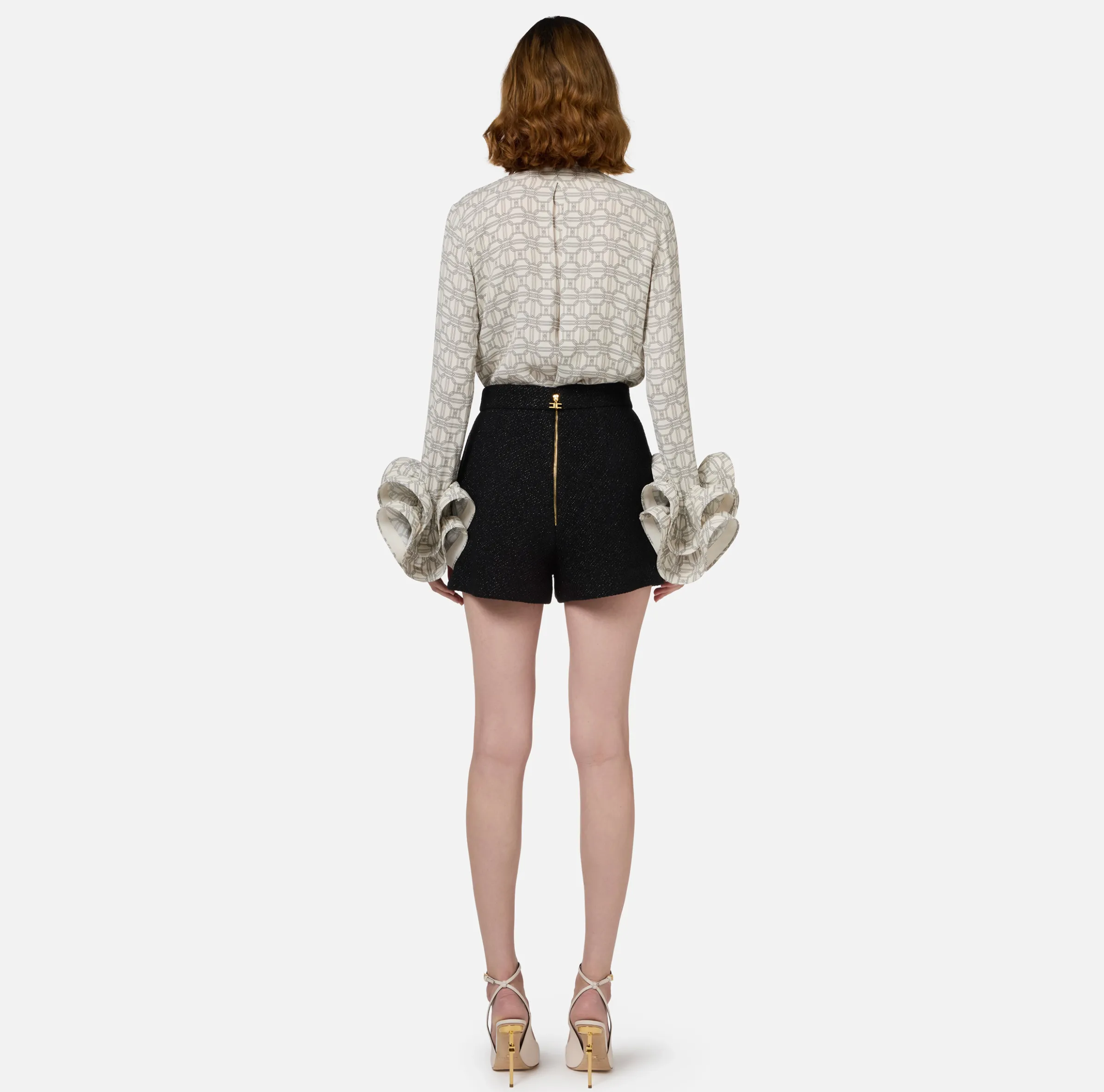 Camicia in georgette stampata con ruches e foulard