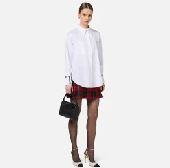 Camicia in popeline con logo sui polsi