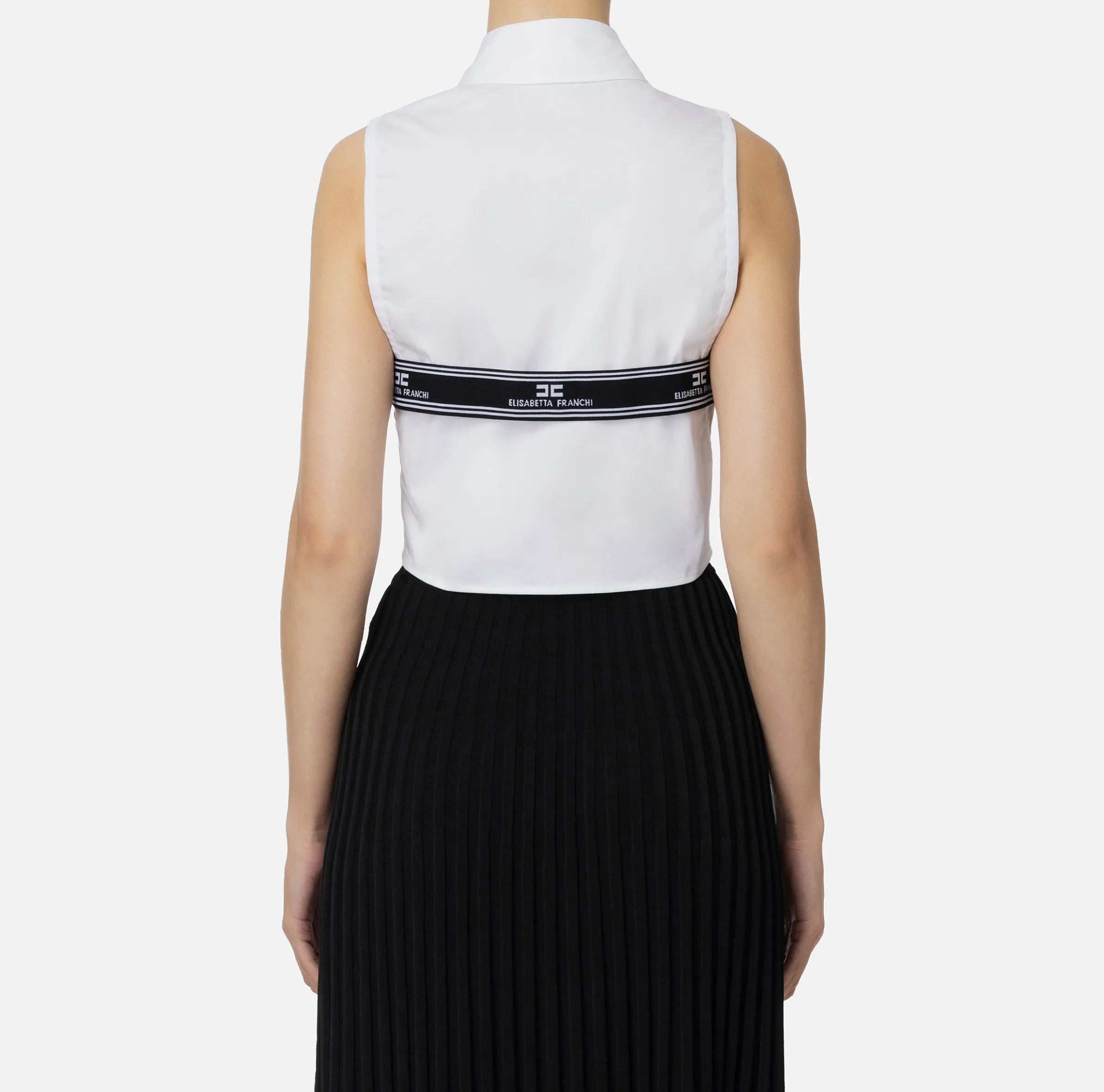 Camicia smanicata in popeline con elastici logati