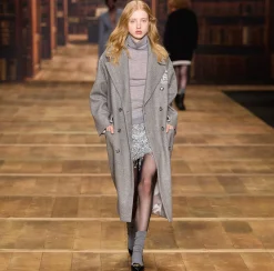 Cappotto doppiopetto over in cotone con stemma