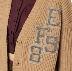 Cardigan in lana costa inglese con patch logo