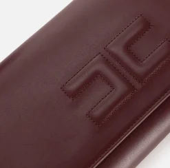 Clutch baguette in nappa con logo embossed