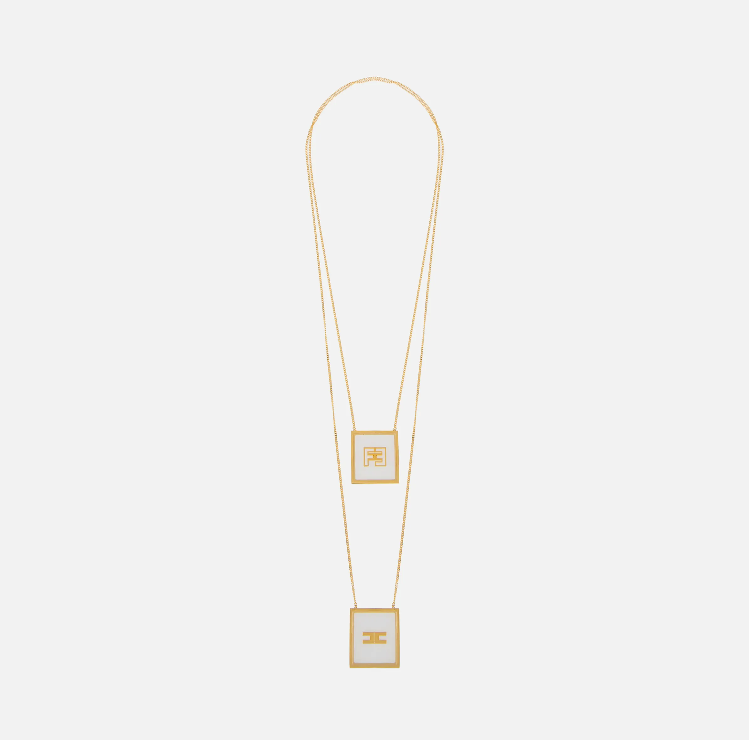 Collana con placca logo in plexiglass