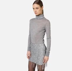 Dolcevita in lana merino con logo jacquard