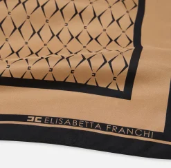 Foulard in seta con pattern rombo e logo