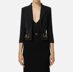 Giacca cropped in crêpe stretch con catena