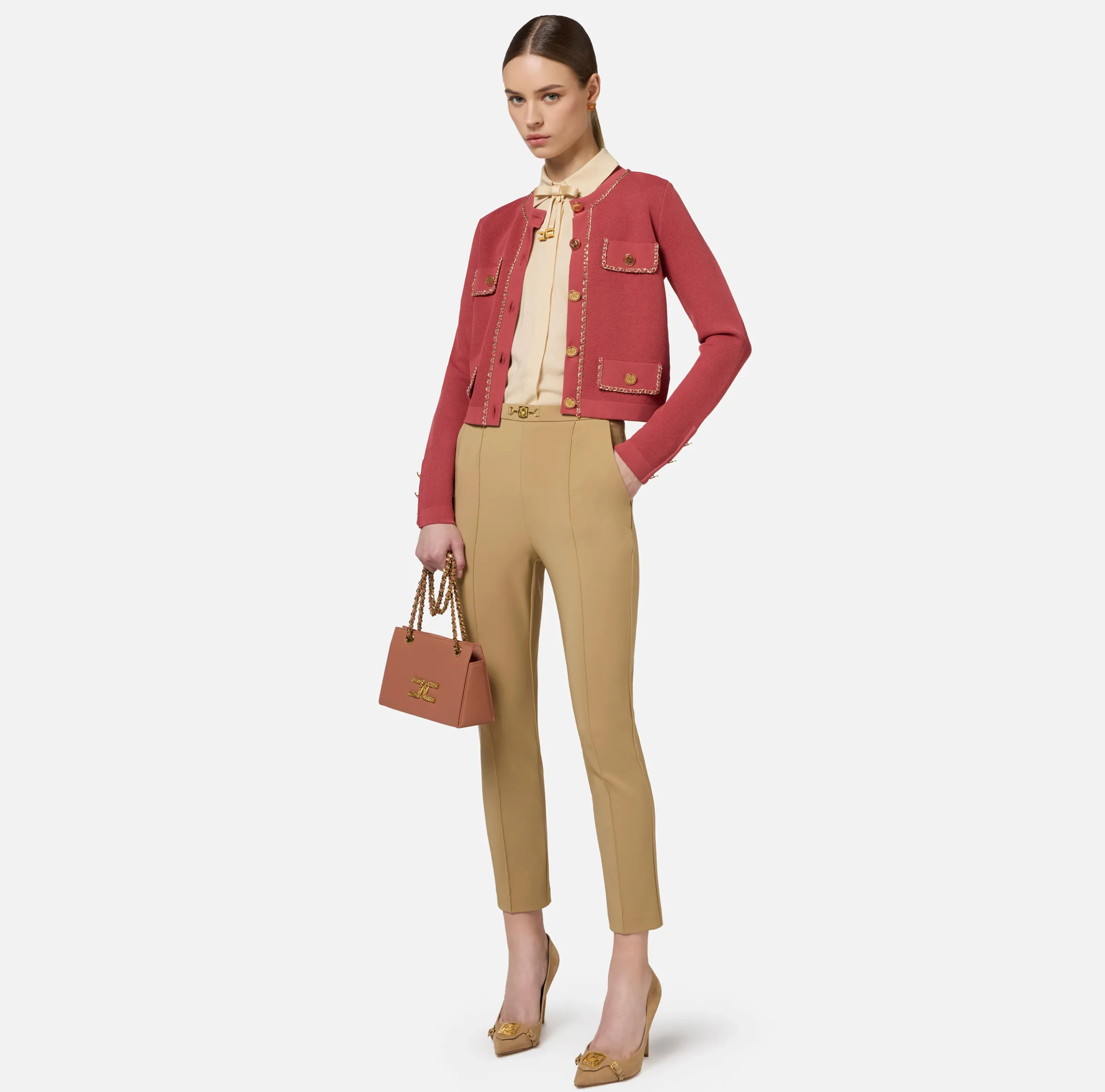 Giacca cropped in viscosa con catena