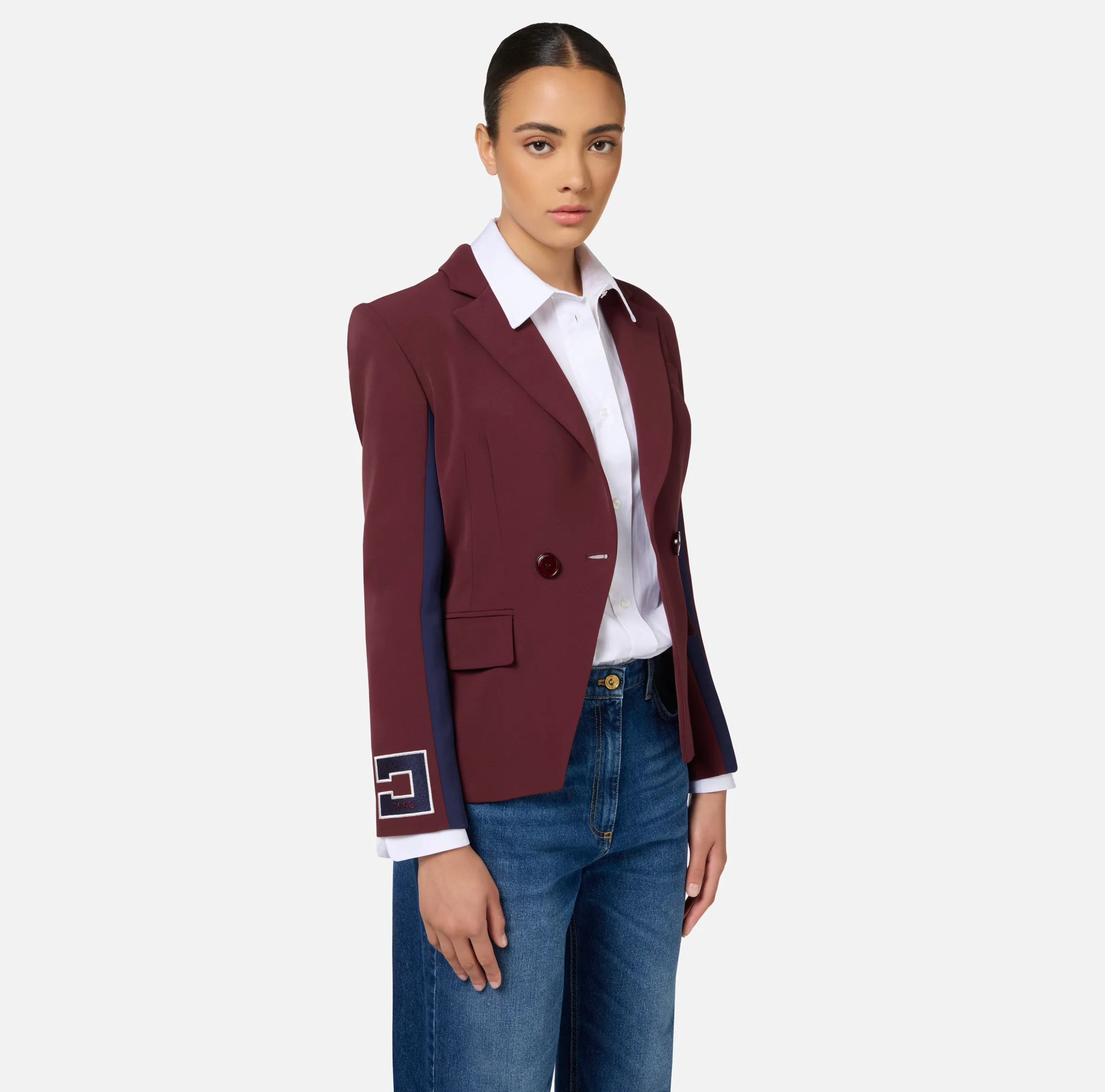 Giacca in crêpe stretch con bande e ricamo logo