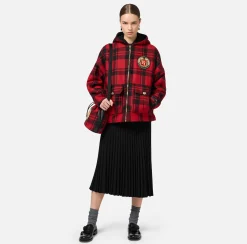 Giubbotto in lana tartan imbottito con cappuccio e patch ricamato