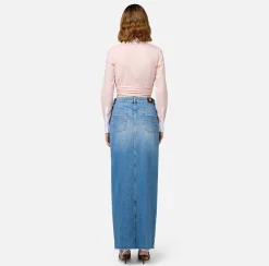 Gonna lunga in denim con spacco