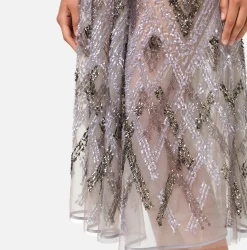 Gonna midi in tulle con ricamo paillettes chevron