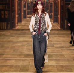 Jeans a gamba larga in cotone con inserti in nylon
