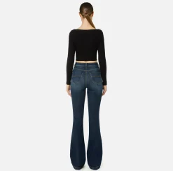 Maglia cropped in viscosa a coste con bottoniera