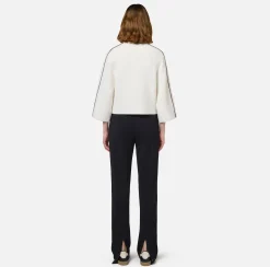 Maglia cropped in viscosa con patch logo
