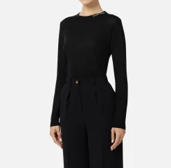 Maglia in lana merino con logo jacquard in contrasto