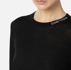Maglia in lana merino con logo jacquard in contrasto