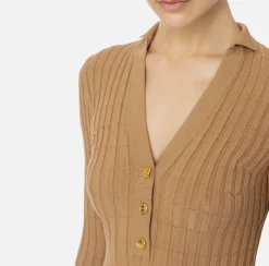 Maglia in viscosa a coste con bottoniera