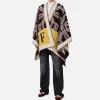 Mantella in lana jacquard con lettering
