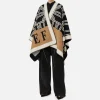 Mantella in lana jacquard con lettering