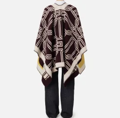 Mantella in lana jacquard con lettering