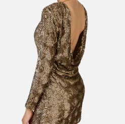 Miniabito boxy in tulle ricamato con paillettes