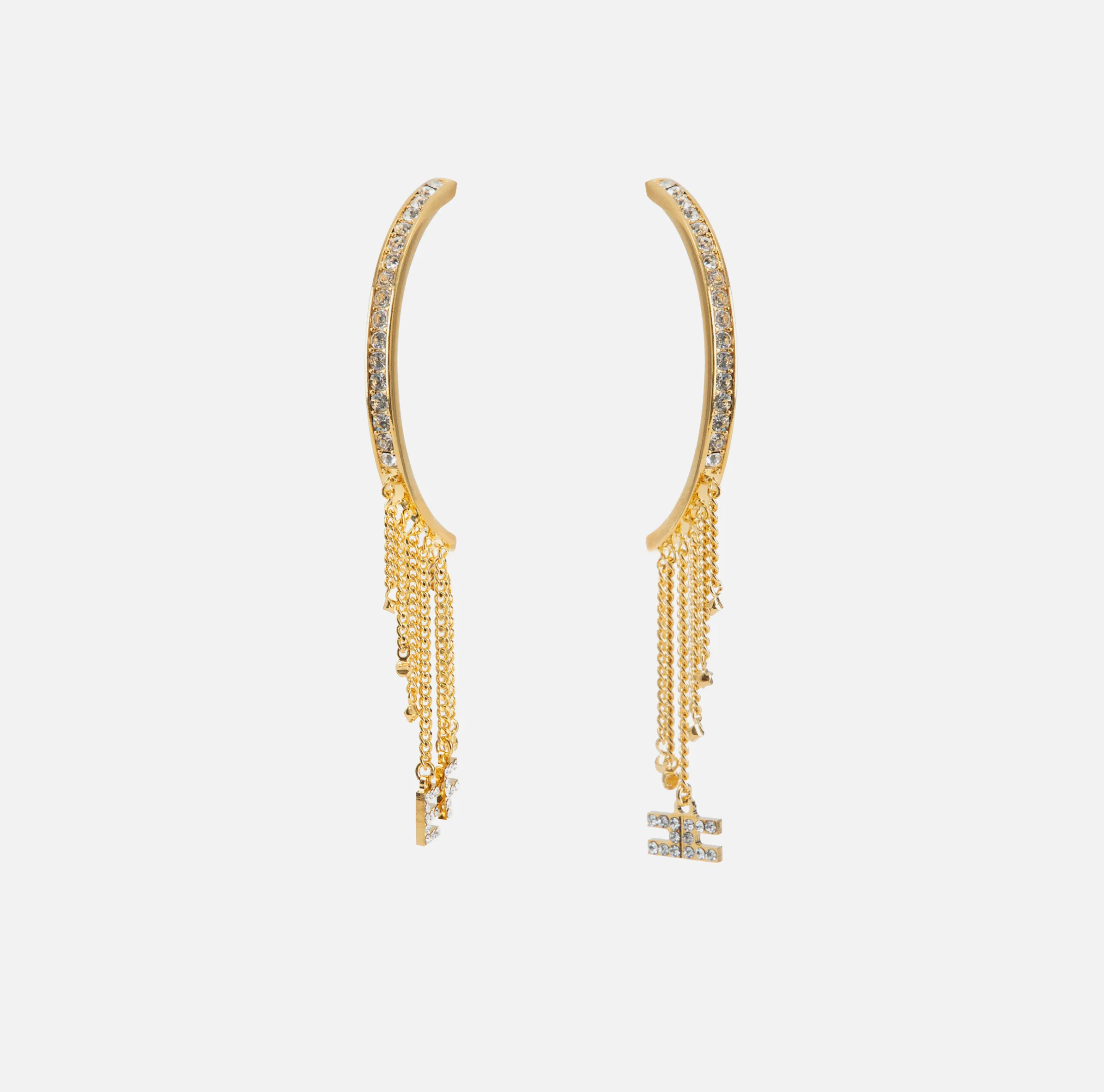 Orecchini a semicerchio in metallo dorato con charms