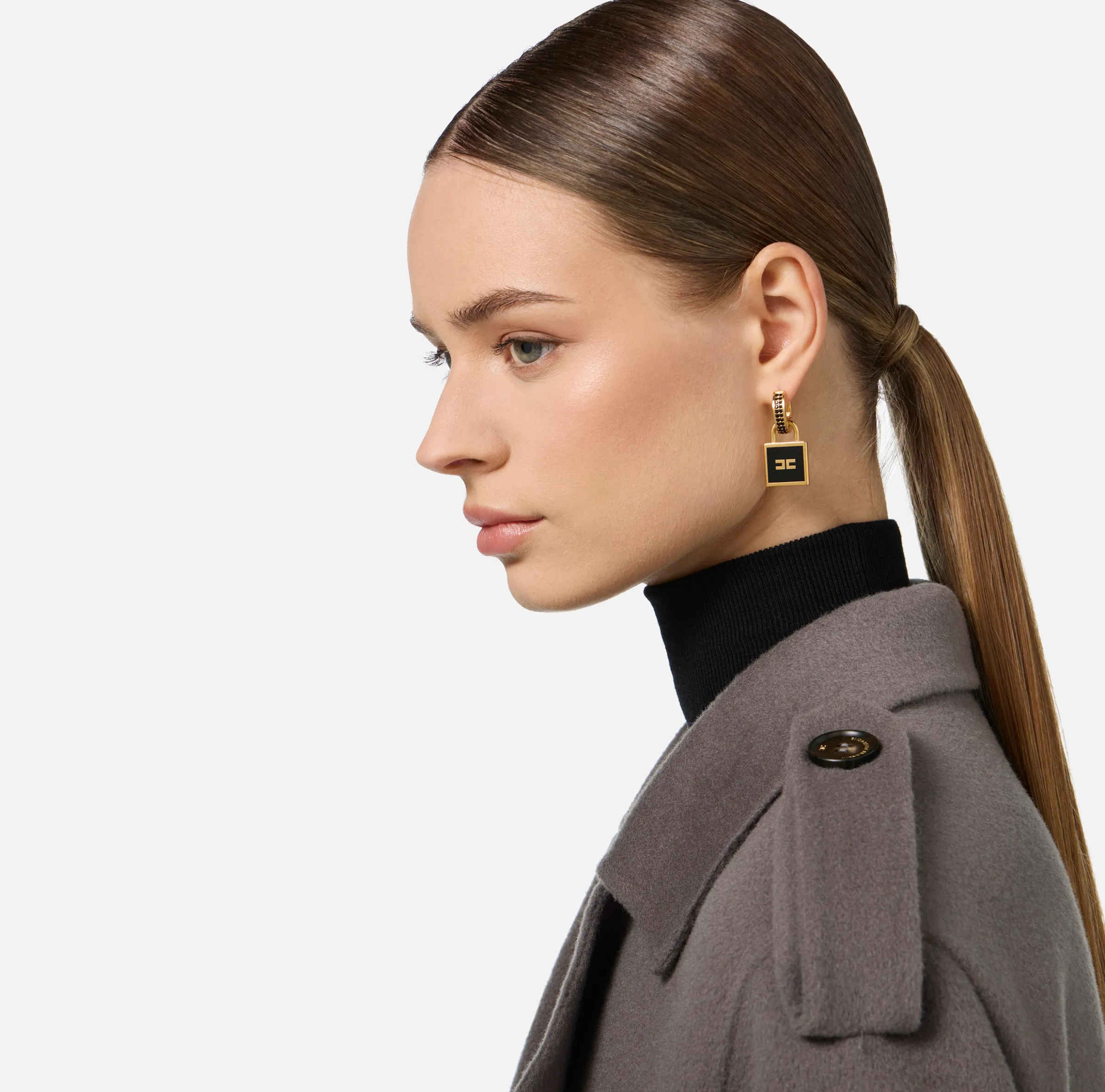 Orecchini in metallo con charm lucchetto