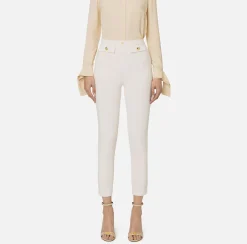 Pantalone dritto in crêpe stretch con rivetto logo