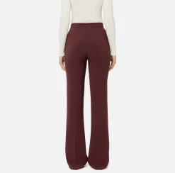 Pantalone dritto in crêpe stretch con rivetto logo