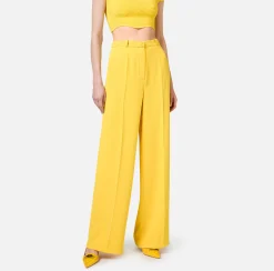Pantalone dritto in crêpe fermo con placca logo