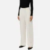 Pantalone dritto in satin con doppie pinces